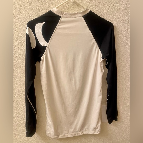 Hurley Rash Guard - Picture 2 of 4